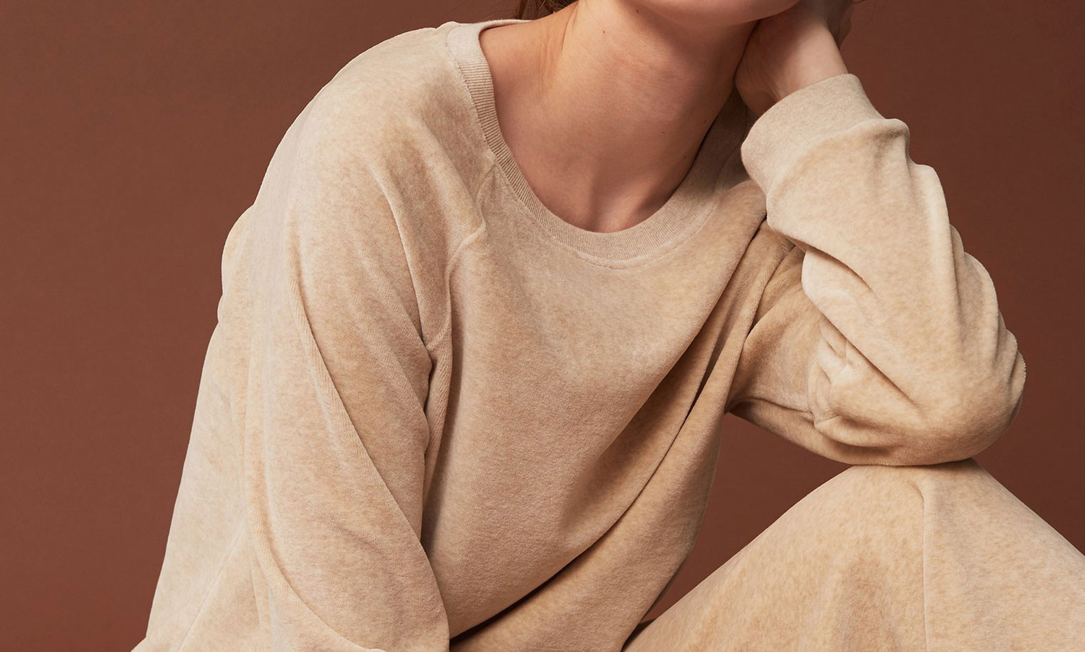LOUNGEWEAR